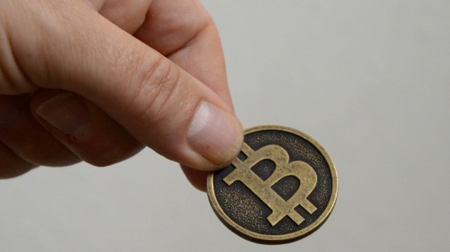 Cumpărați revizuirea tranzacționării miceliului bitcoin cum să intri în tranzacționarea binară